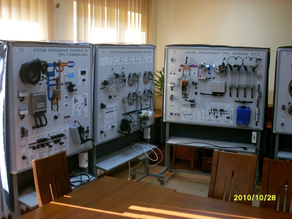 Wyposażenie sal PCKZ w Łańcucie